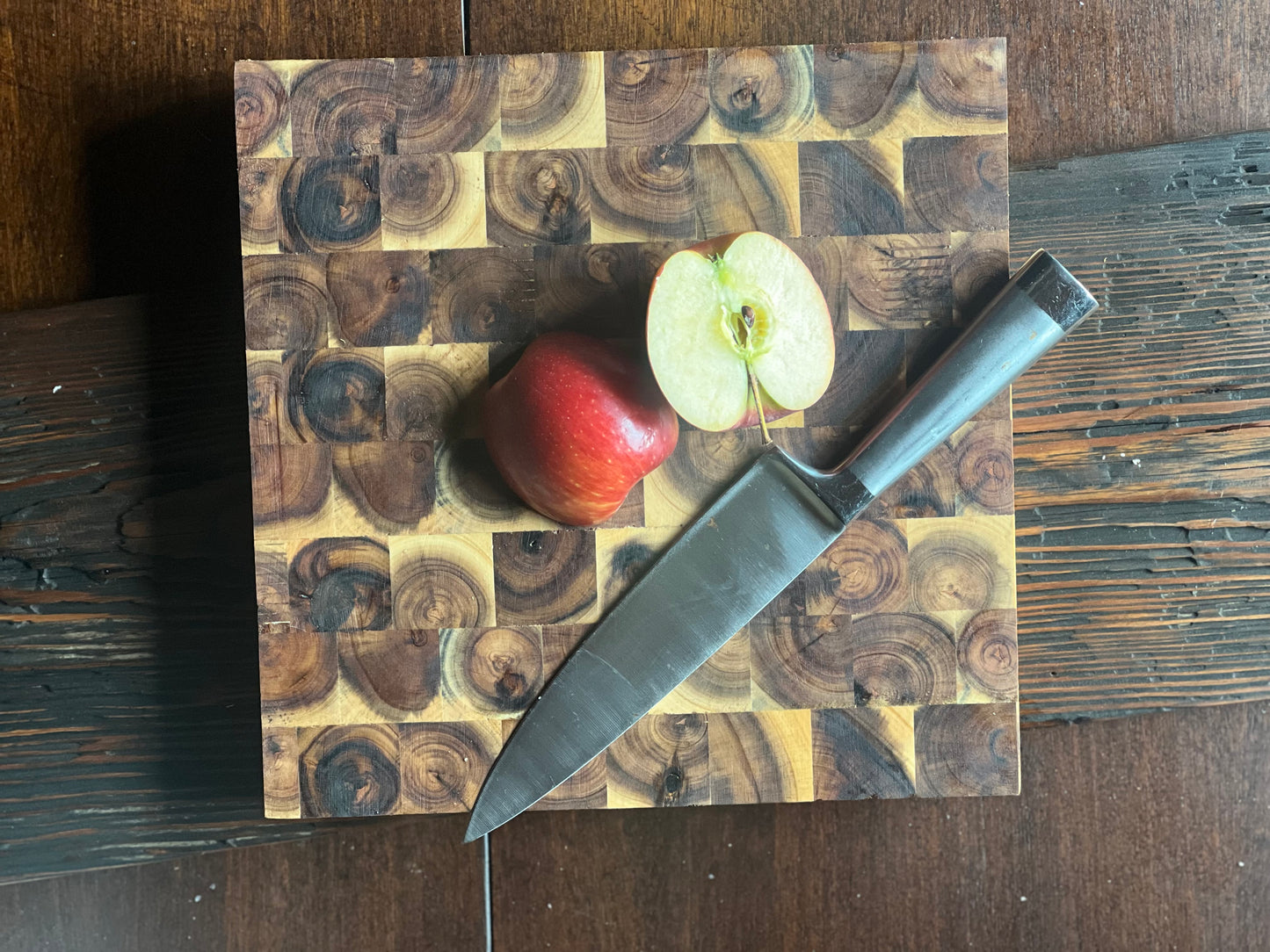 Wood End Cutting Board